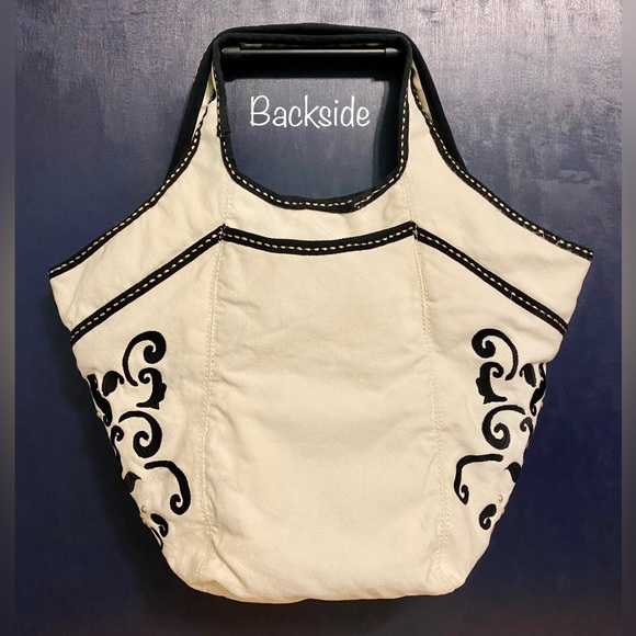 Vintage Lucky 🍀 Brand, Lg. off-white canvas w/Black embroidery, Hobo-Style bag - Picture 3 of 5